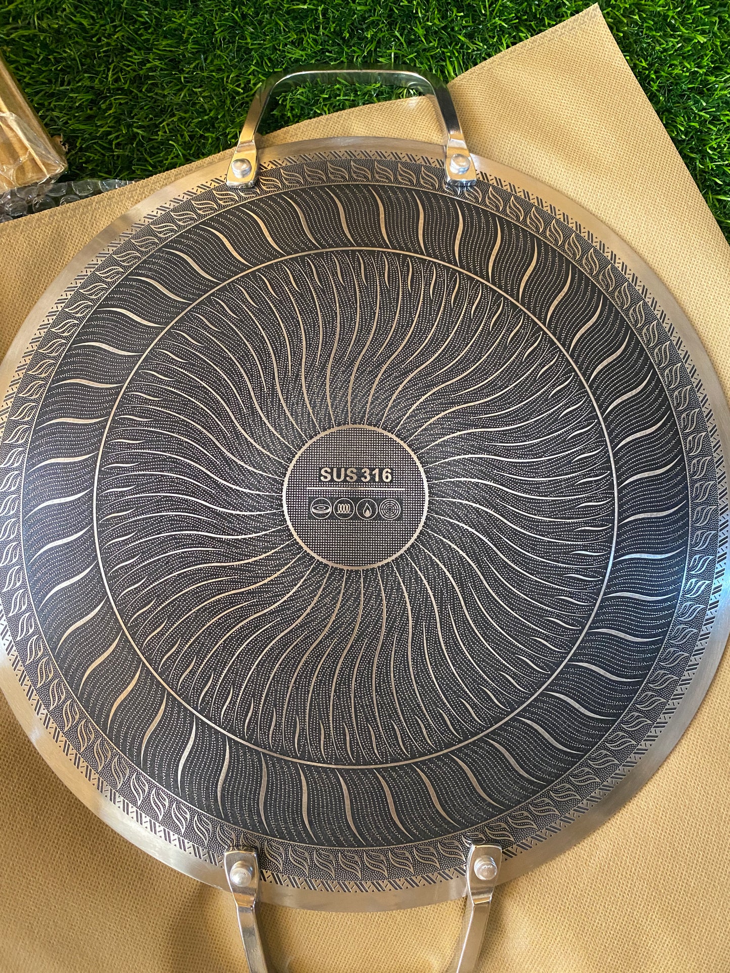 Germany Lot HoneyComb Laser Tawa