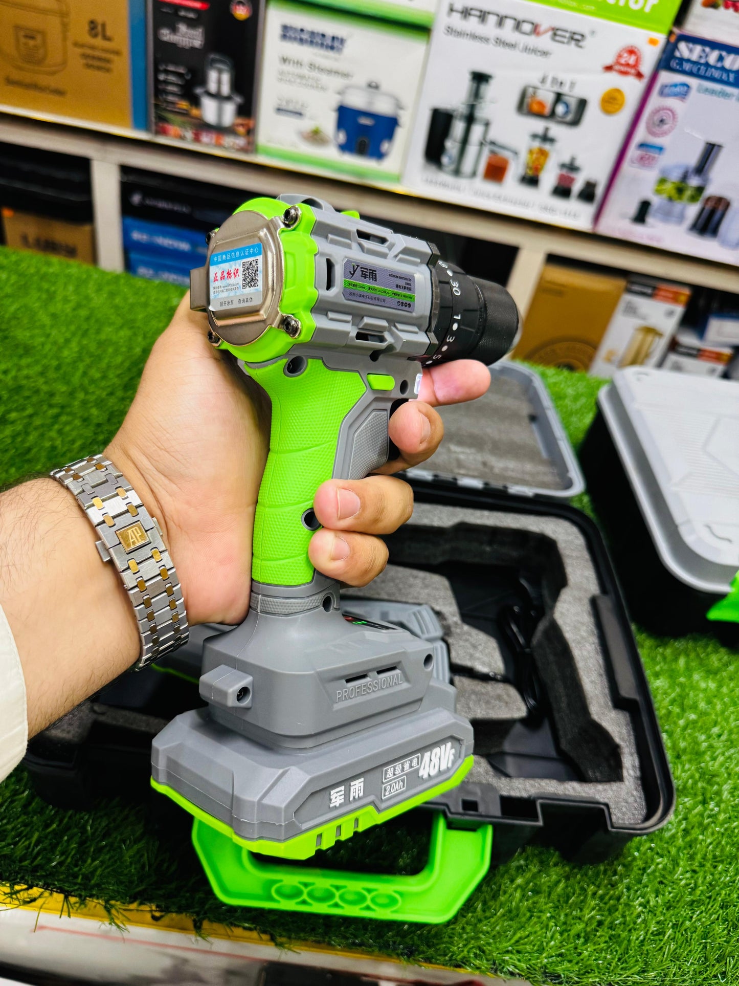 Japanese Lott imported 48v drill machine tools box