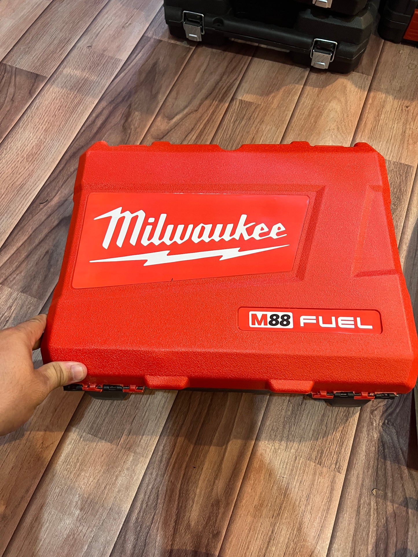 USA MILWAUKEE DRILL SET