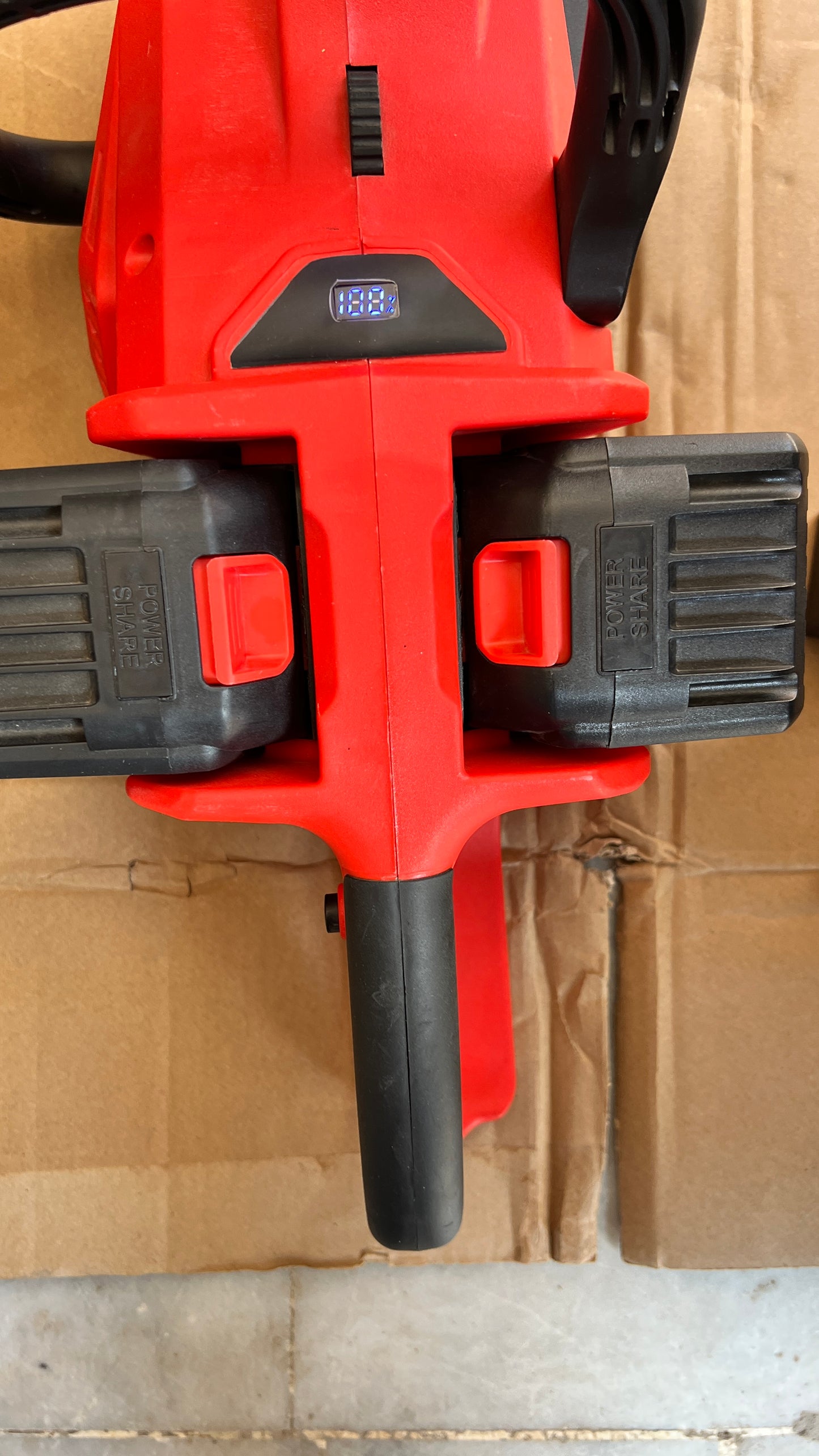 milwaukee 16 inches Commercial Chainsaw 4000mah 68V
