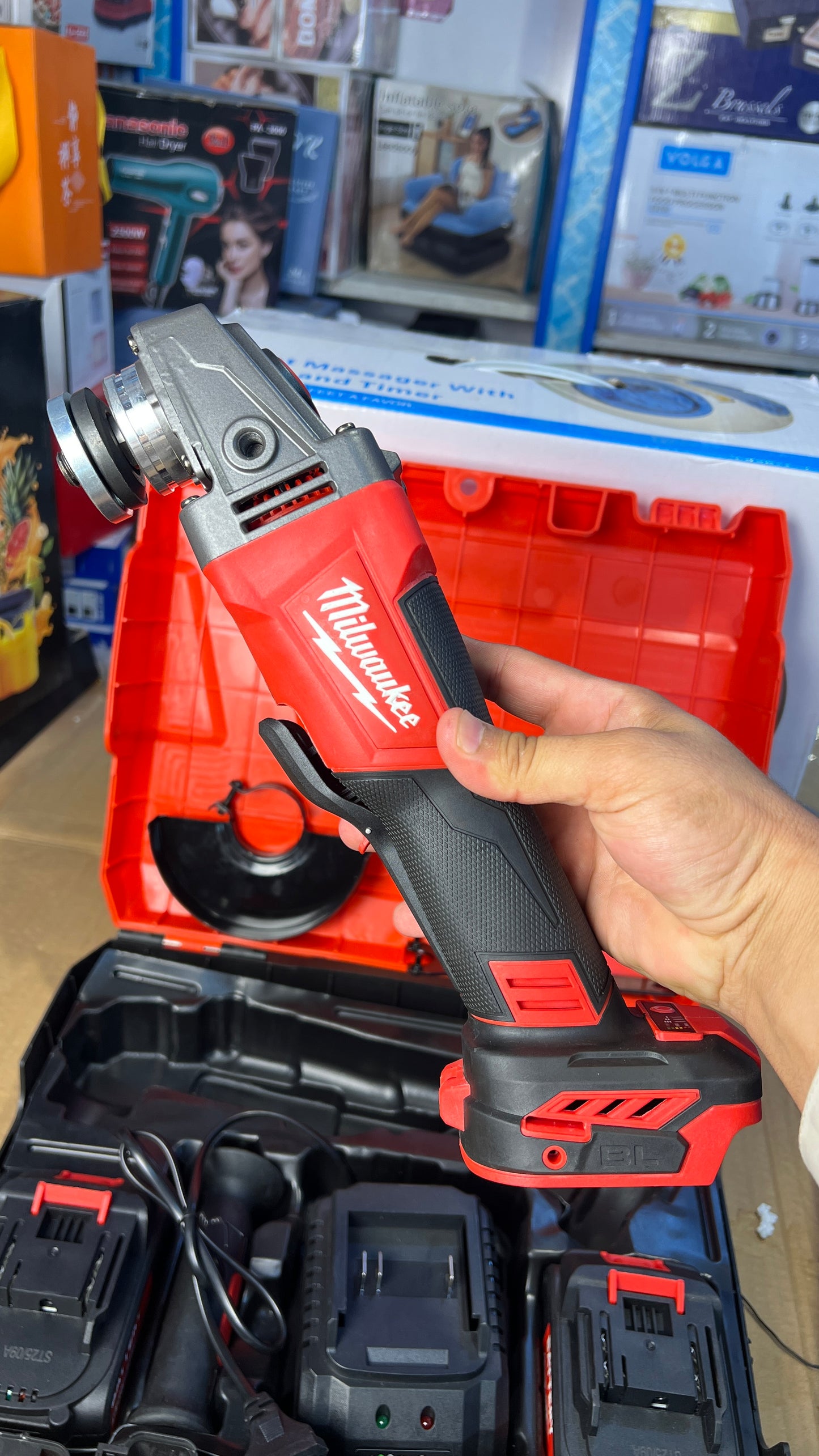 Cordless Electric Angle Grinder 21V Lithium Battery – Heavy Duty Portable Cutting Machine with 2 Batteries