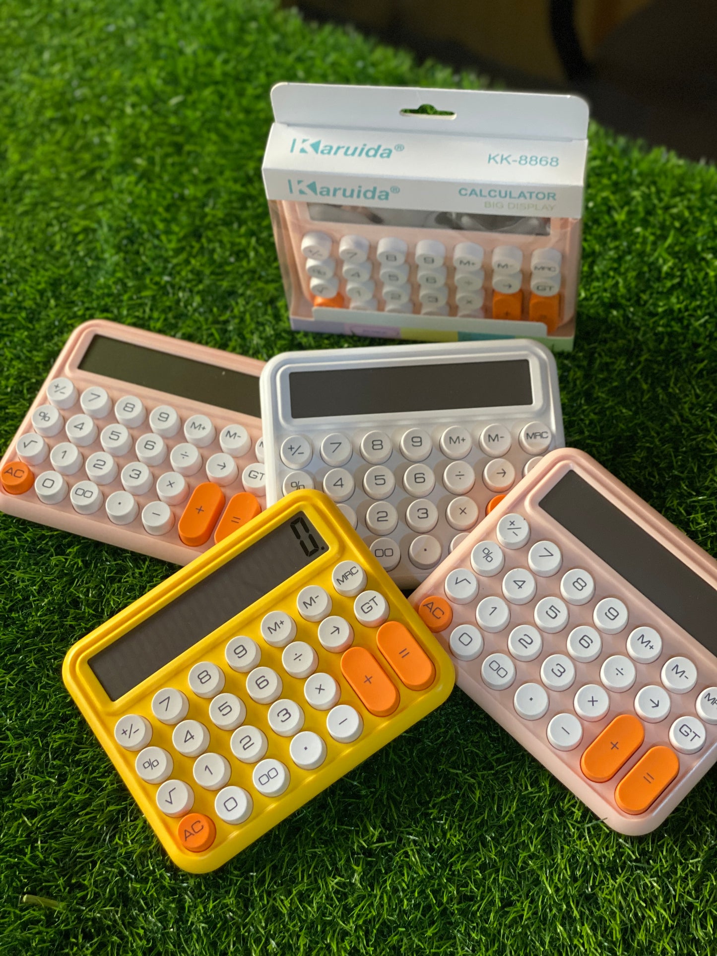 lott imported high quality calculator. Karuida KK-8868