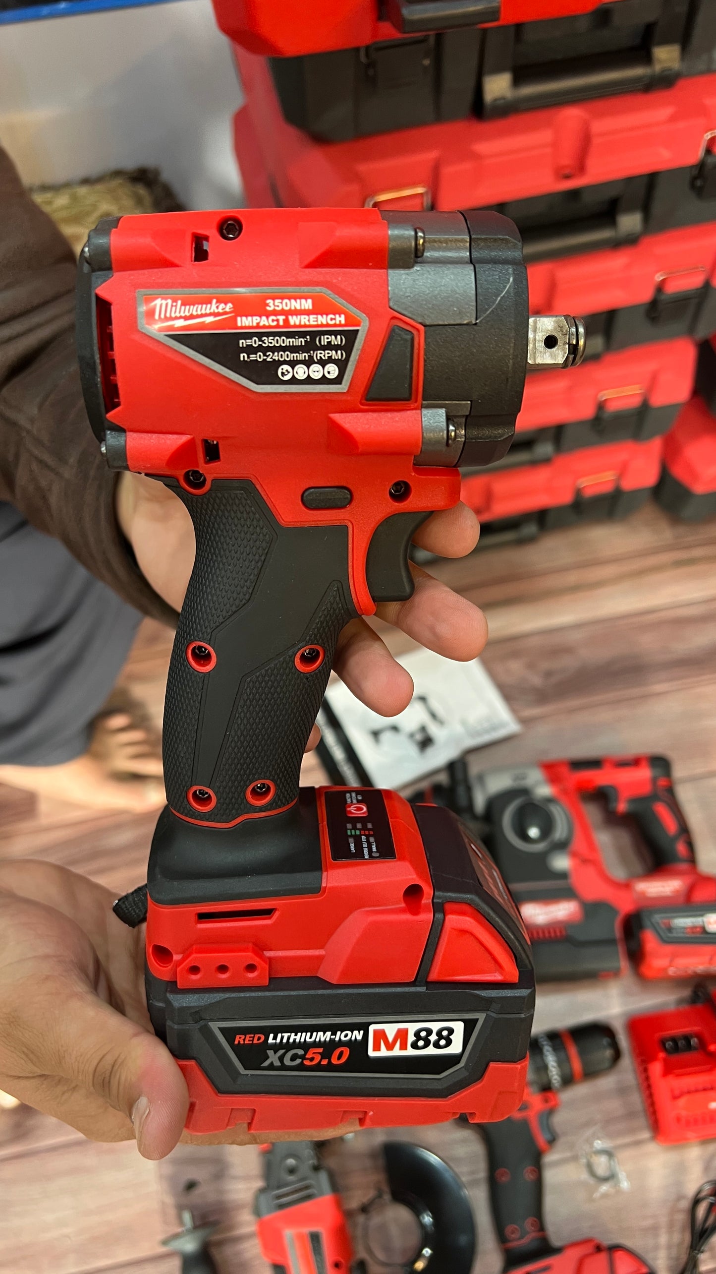 Milwaukee 4-in-1 Cordless Power Tool Kit – Drill, Impact Wrench, Angle Grinder & Rotary Hammer with Batteries and Carry Case