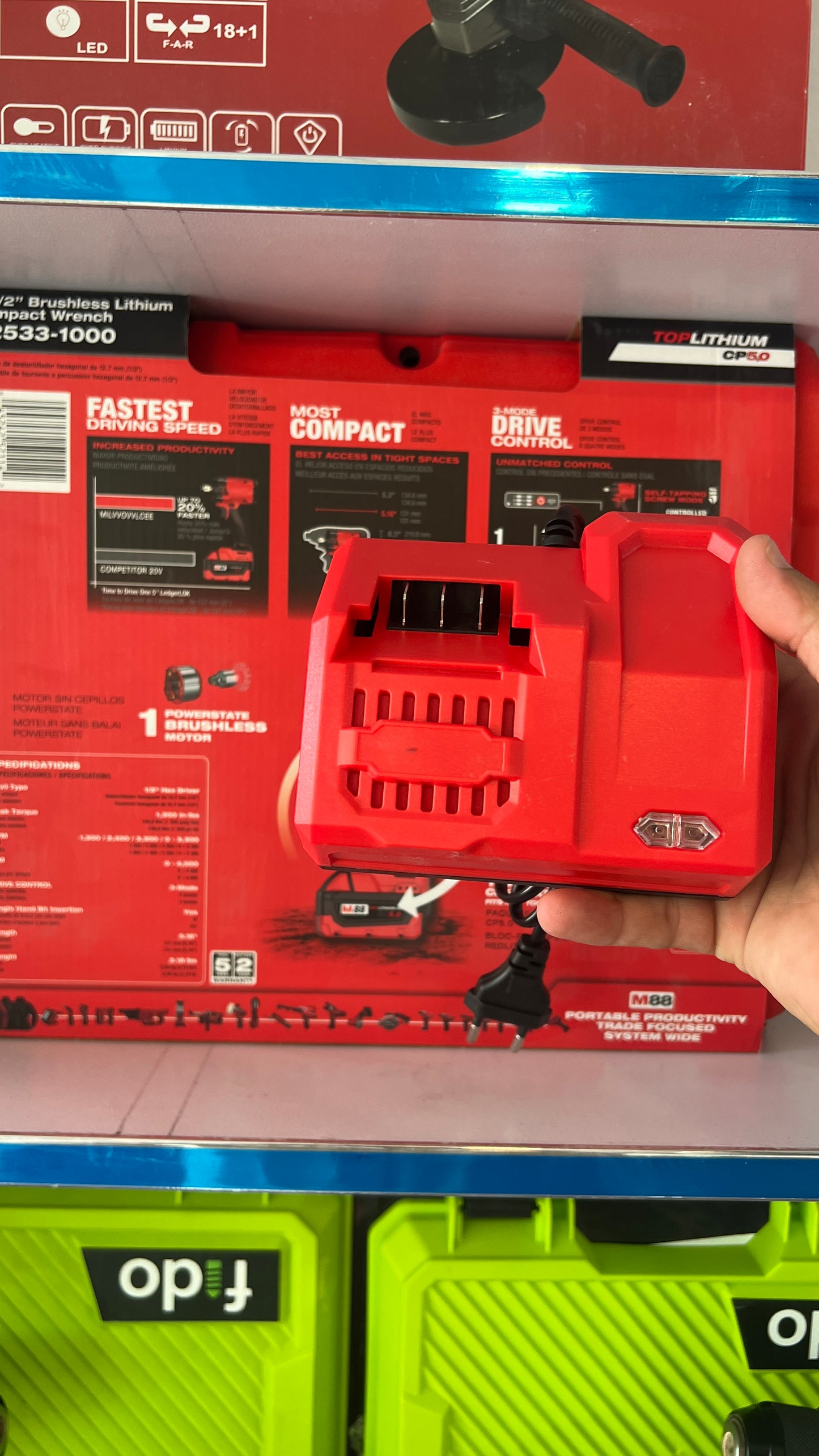 Milwaukee impact wrange M88 with 2 batteries