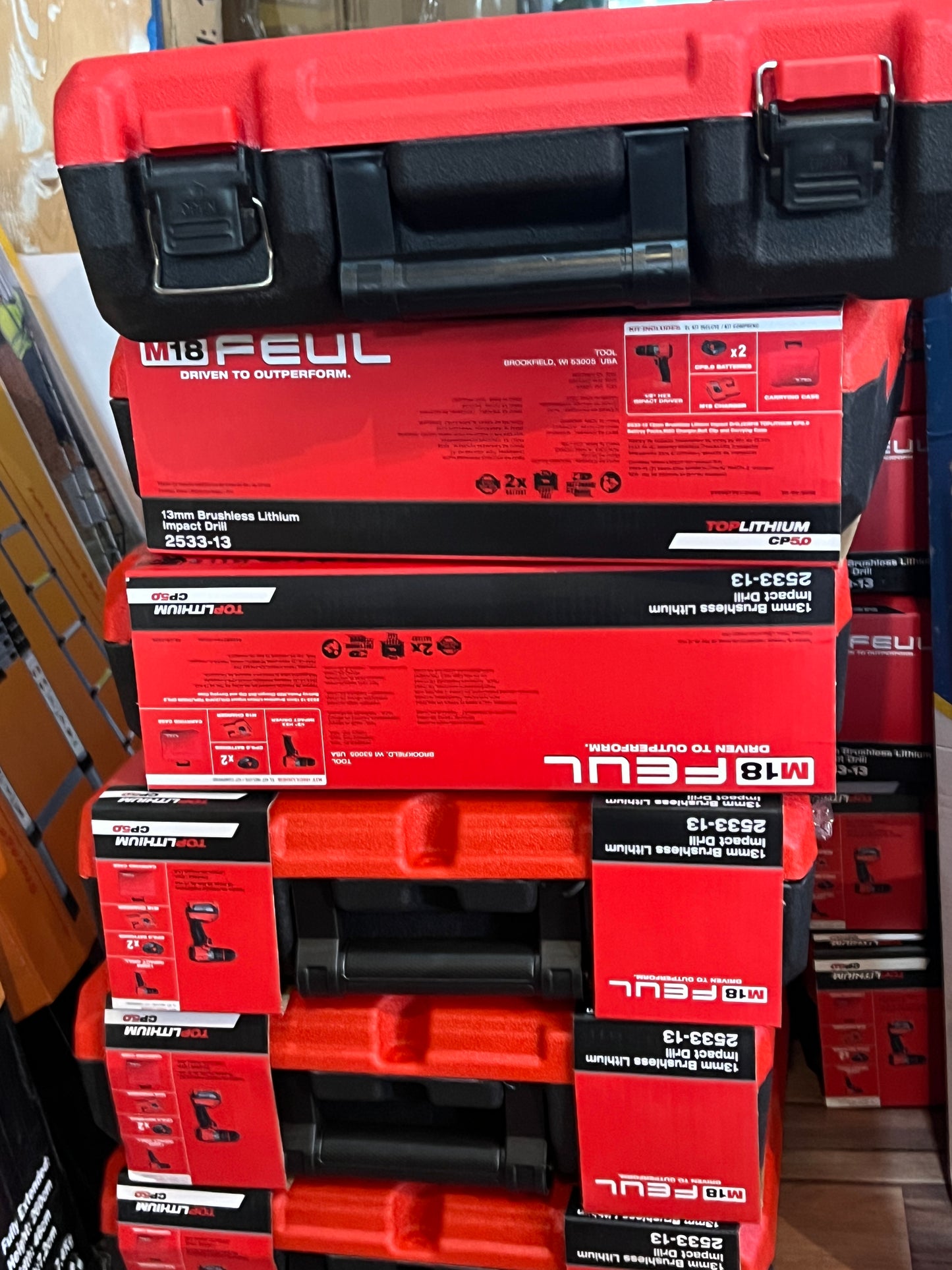 USA MILWAUKEE DRILL SET