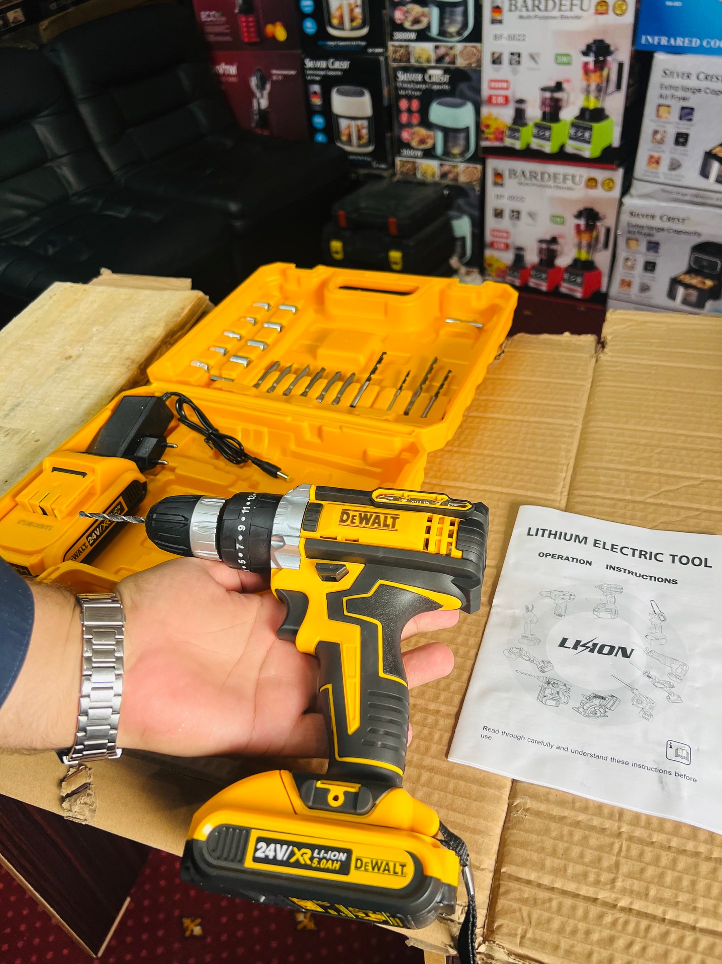 Dewalt Rechargeable Drill Machine 24v set