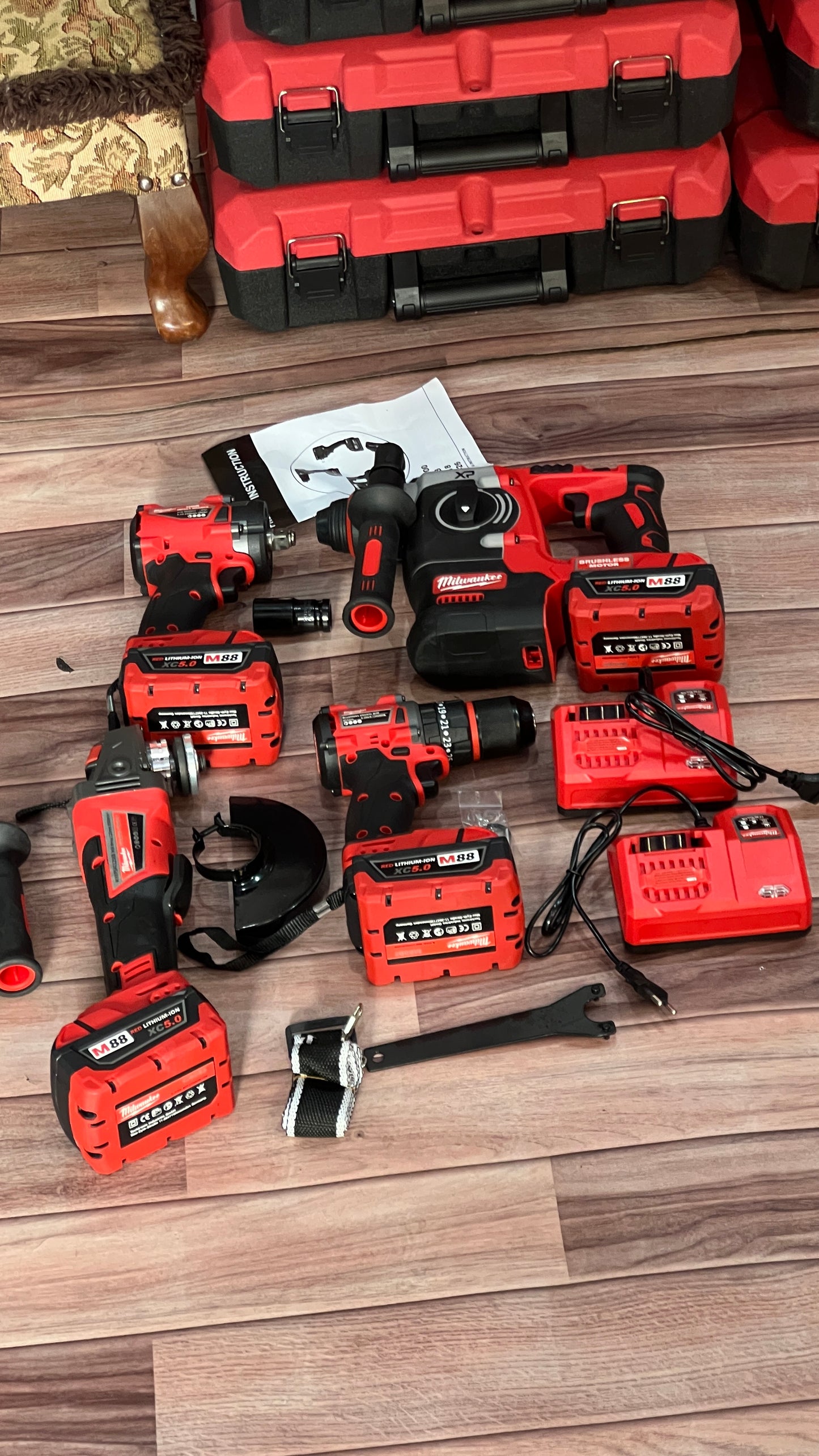 Milwaukee 4-in-1 Cordless Power Tool Kit – Drill, Impact Wrench, Angle Grinder & Rotary Hammer with Batteries and Carry Case